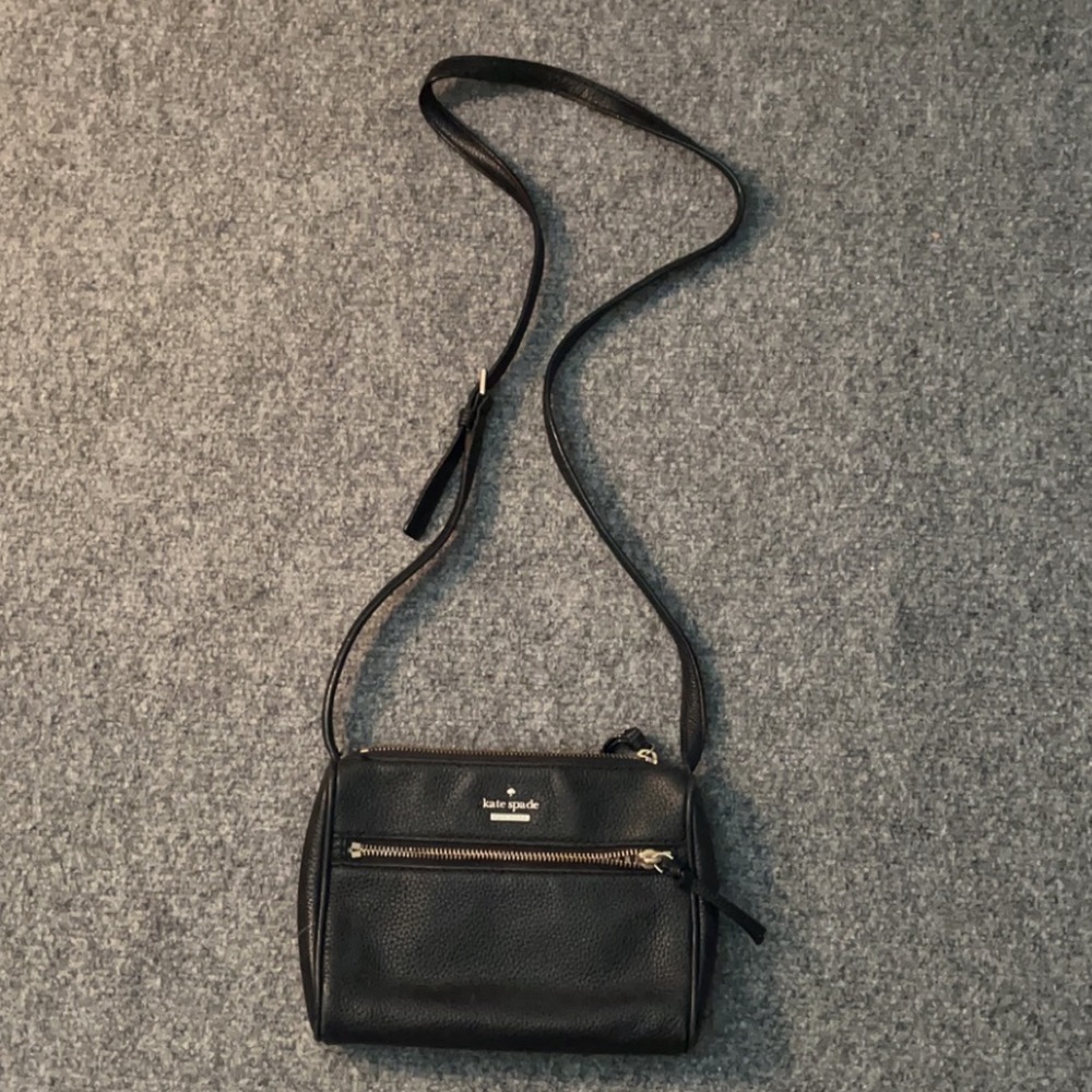 Kate Spade Crossbody bag.